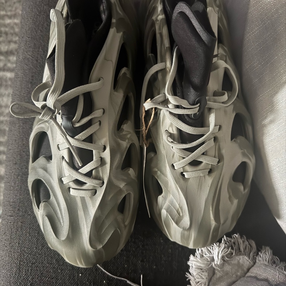 Adidas adiFOAM Q Tennis